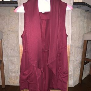Blue Rain drapey vest - color maroon